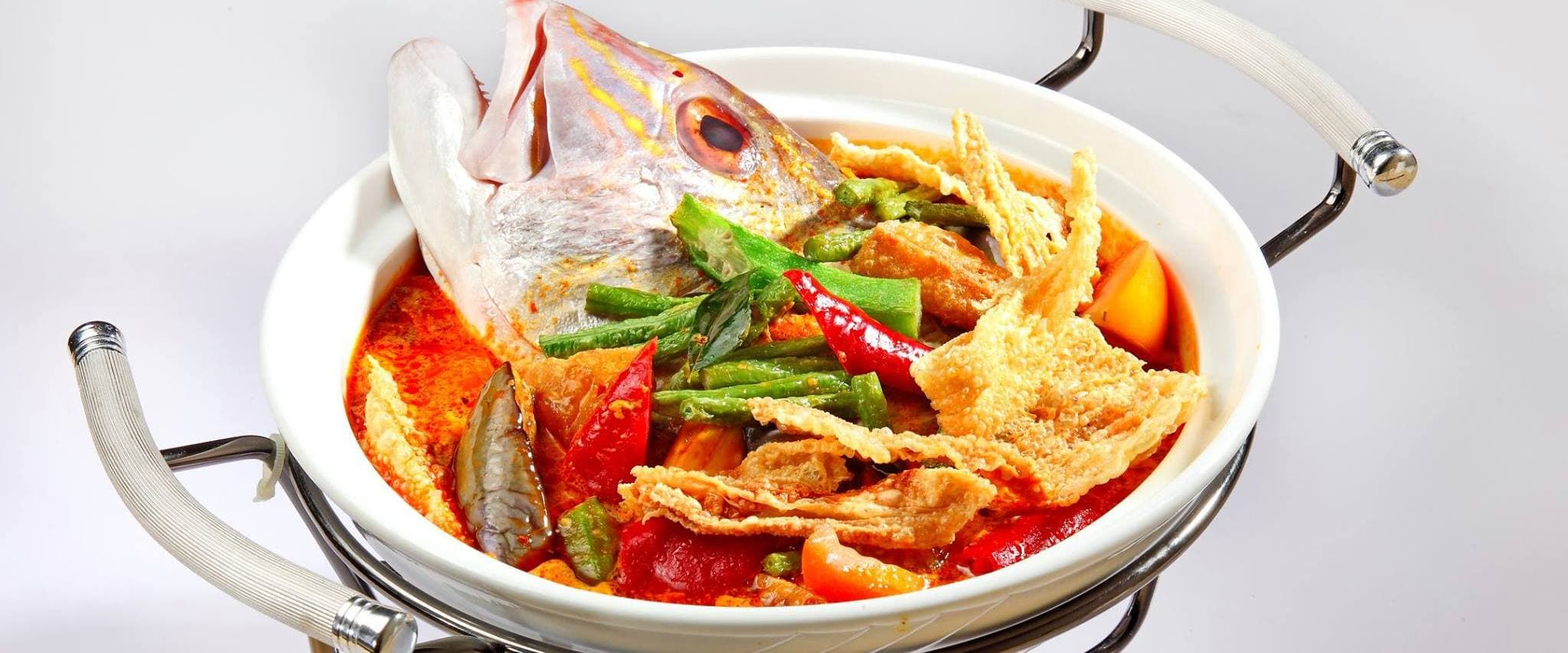 Yu Cun Claypot Curry Fish Head